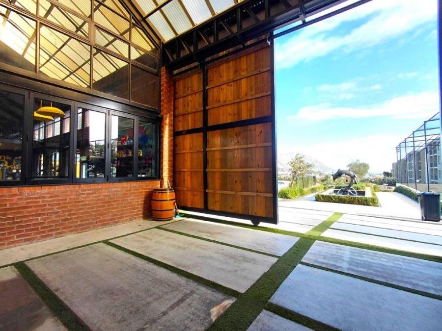 2 Bedroom Property for Sale in Admirals Park Western Cape